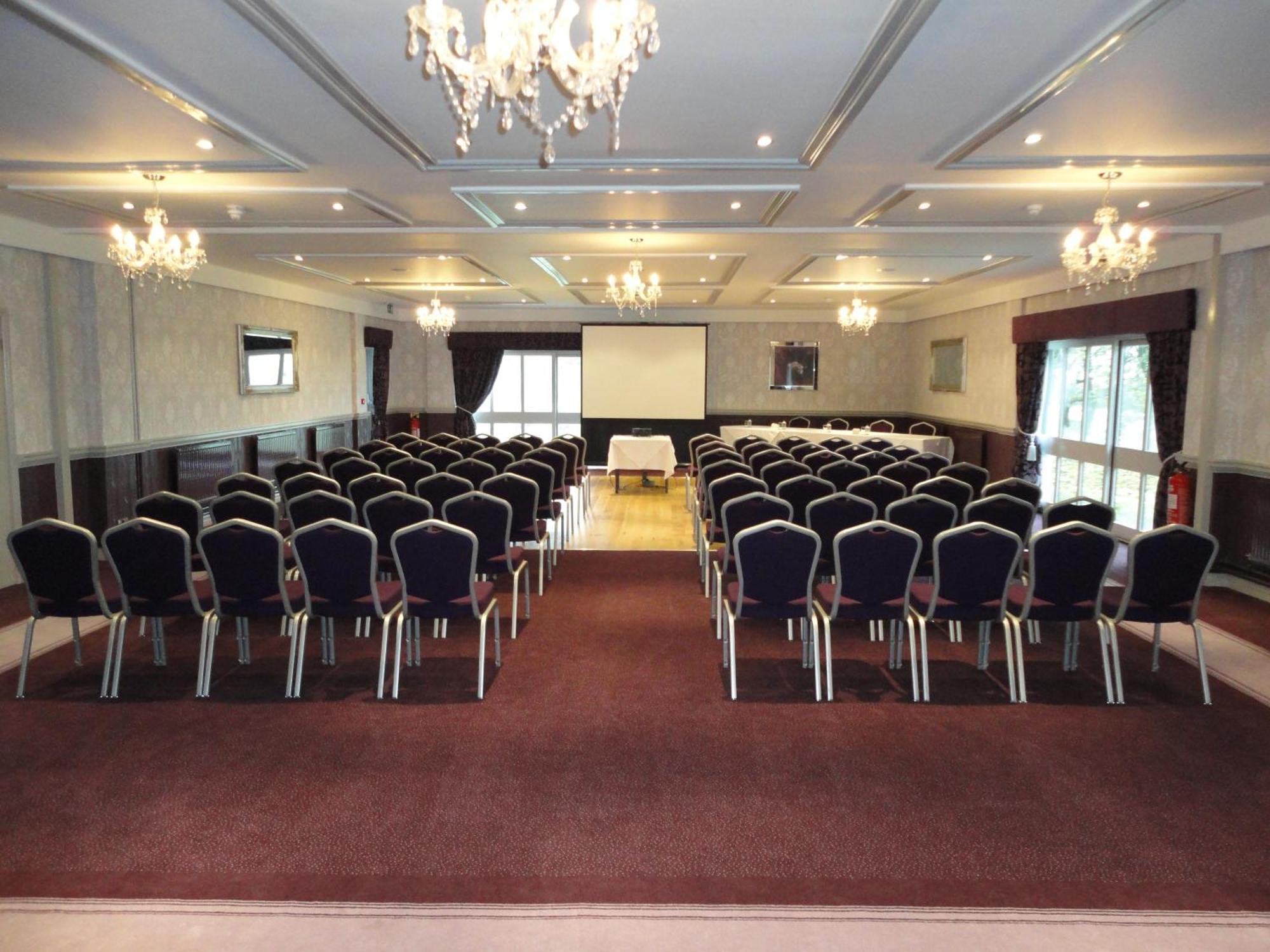 Maesmawr Hall Hotel Caersws Экстерьер фото